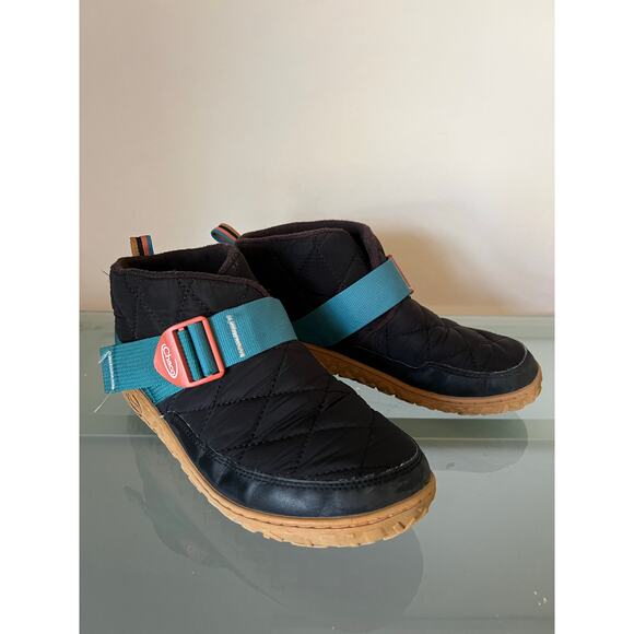 Chaco Ramble Puff women’s Retro Black shoes slipper size 8 apres booties ski - Picture 1 of 7